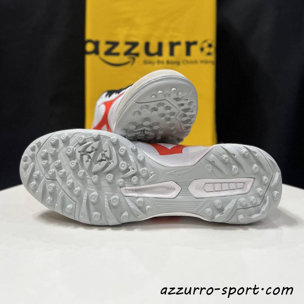 Mizuno Morelia Sala Classic TF - Giày đá bóng sân cỏ nhân tạo futsal Mizuno chính hãng giá tốt