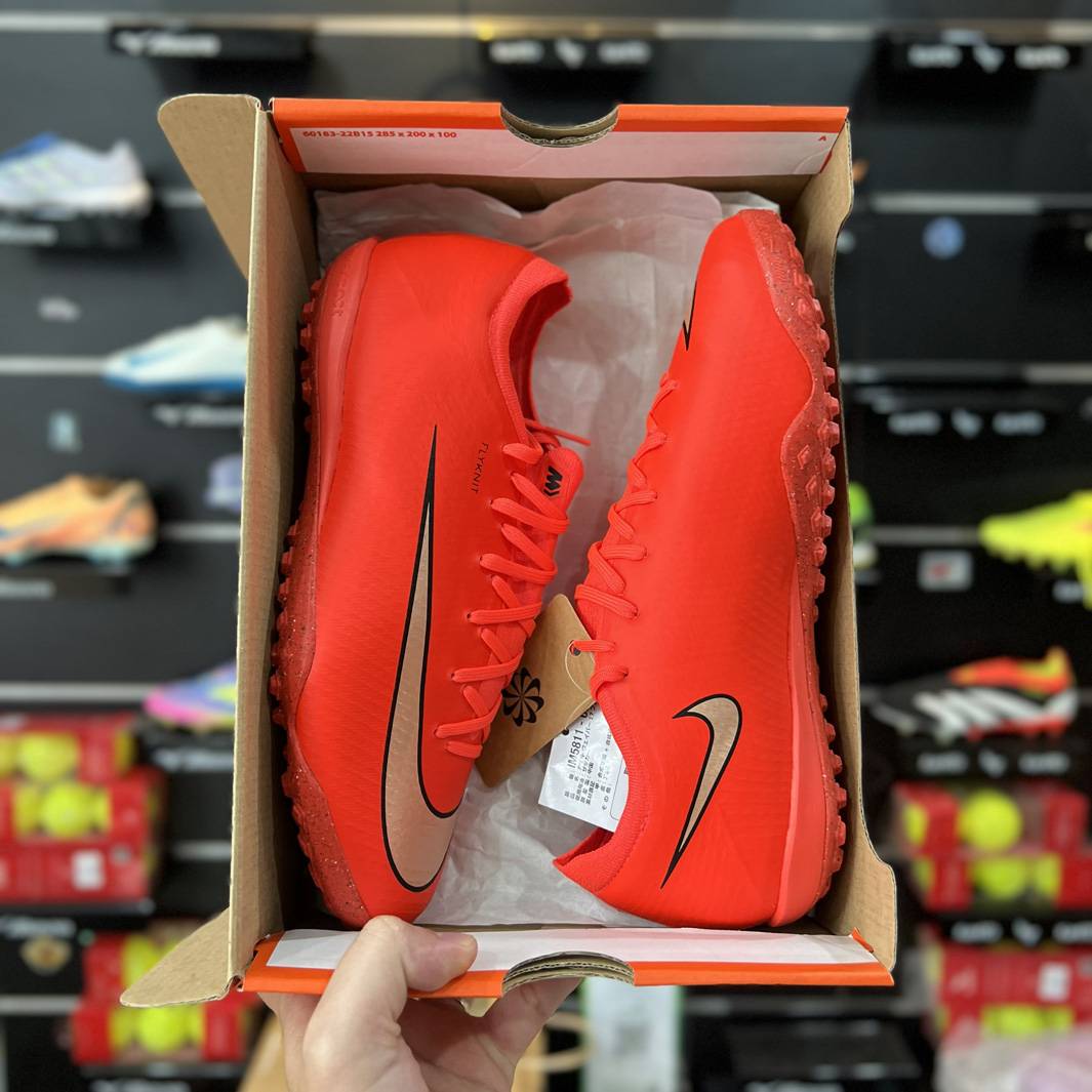 Nike Zoom Mercurial Vapor 17 Pro TF - Giày đá bóng sân cỏ nhân tạo futsal Nike chính hãng
