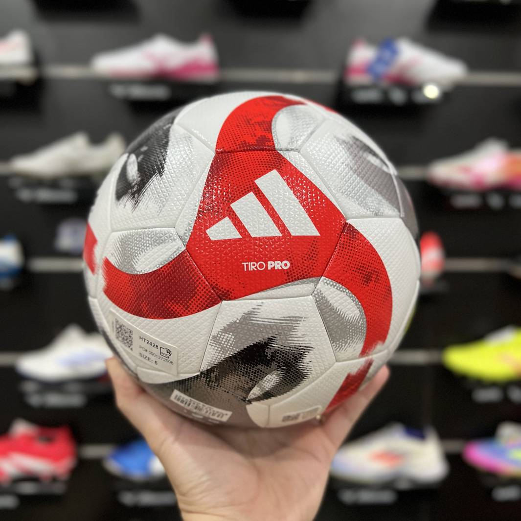 Quả bóng đá adidas chính hãng sân cỏ nhân tạo, futsal, sân cỏ tự nhiên
