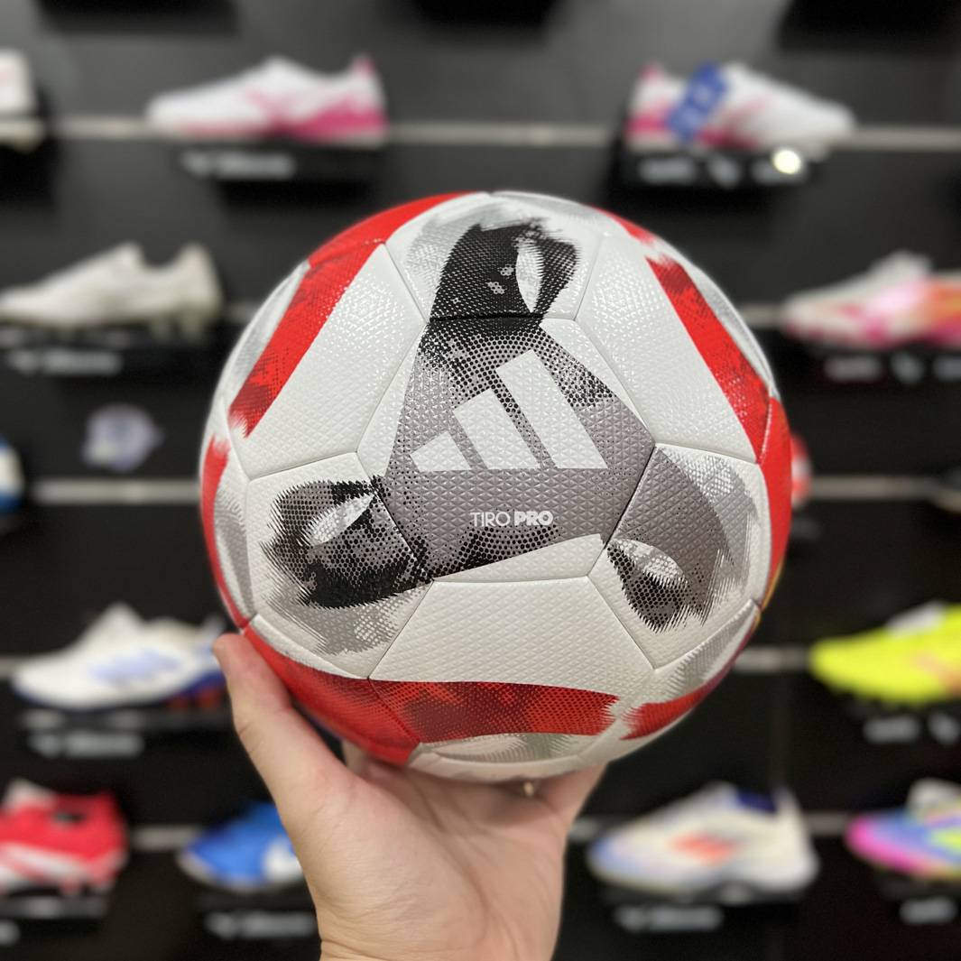 Quả bóng đá adidas chính hãng sân cỏ nhân tạo, futsal, sân cỏ tự nhiên