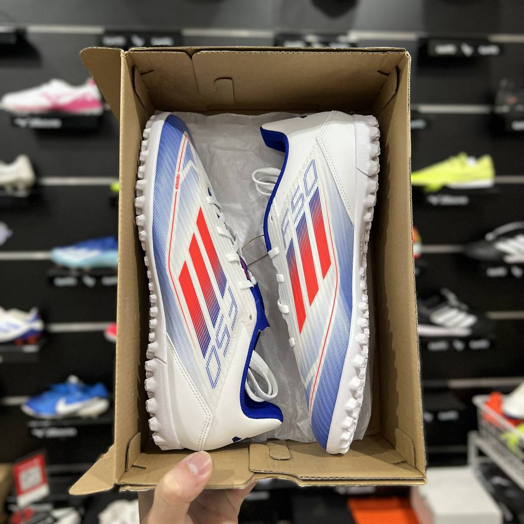 adidas F50 Club TF - Giày đá bóng sân cỏ nhân tạo adidas chính hãng giá tốt