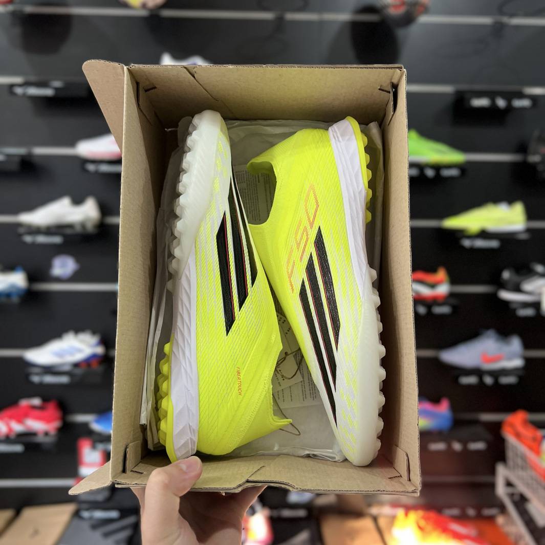 adidas F50 Pro TF - Giày đá bóng sân cỏ nhân tạo adidas chính hãng giá tốt